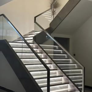 Glass staircase railing installation in Muscat and Sohar Oman 9 - تركيب درابزين درج زجاجي… – glass railing and balustrade installation – Al…