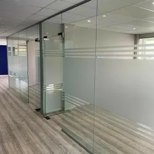 Al Noor offers top-quality office glass partitions, shopfronts, and frameless entrance do… – commercial glass systems installation – Al Noo…