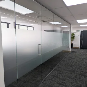 Al Noor offers top-quality office glass partitions, shopfronts, and frameless entrance do… – commercial glass systems installation – Al Noo…